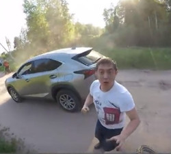 imagen Video de impacto: conductor vs motorista