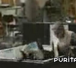 imagen putada de la cama de agua