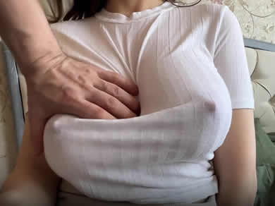se enamoró de sus tetas